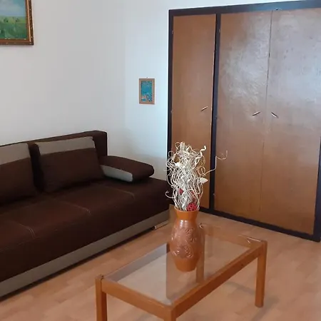House Szemes Sziveben